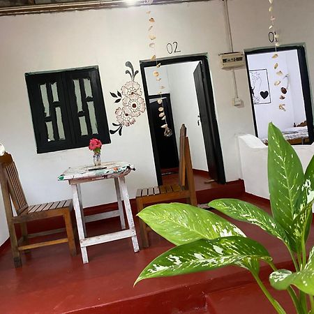 Golden Rich Hotel Аругам Бей Екстериор снимка